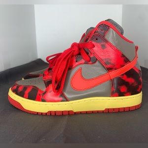 Nike Dunk High 1985 Acid Wash Red Sneaker, Size 8.5. DD9404-600